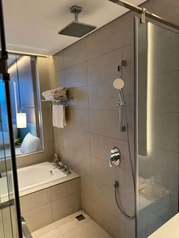 Luxury Seaview Studio A La Carte Residence Ha Long
