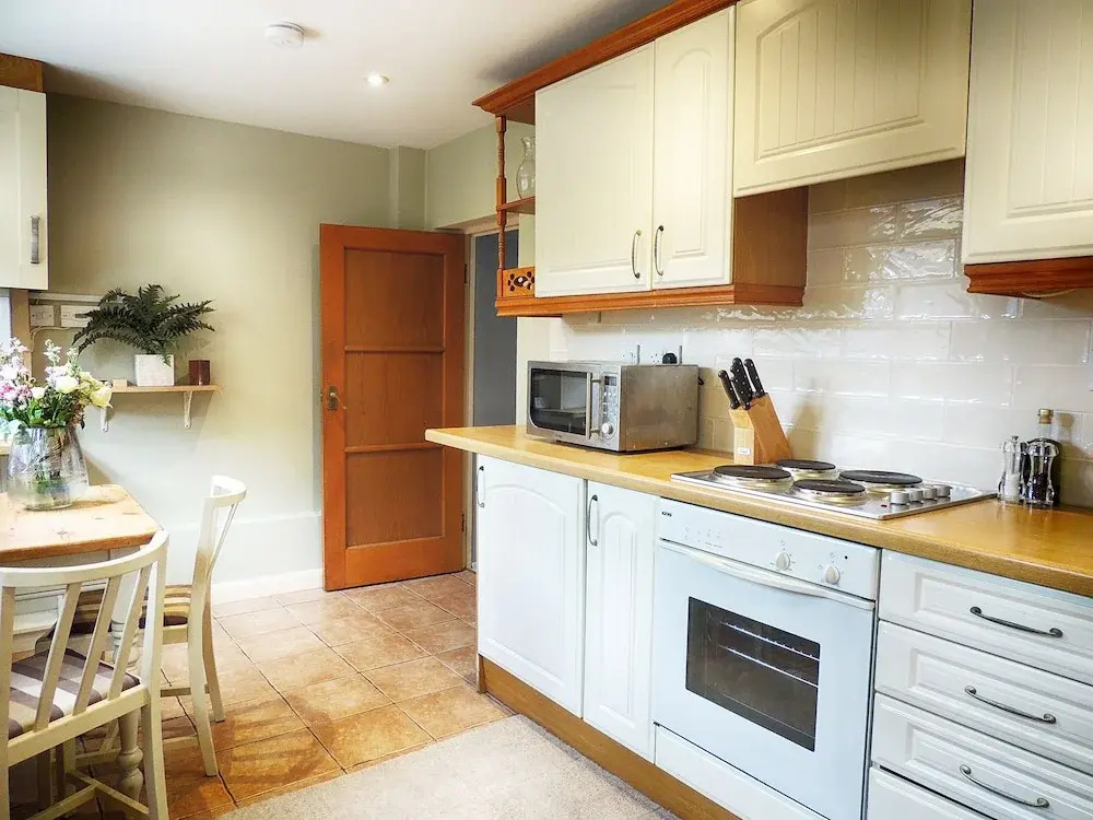 The Lansdowne Cottage