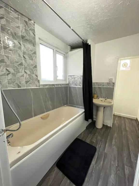 Lovely Guest House