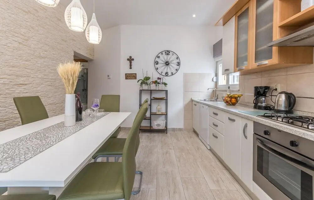 Beautiful Home in Biograd With Wifi and 3 Bedrooms