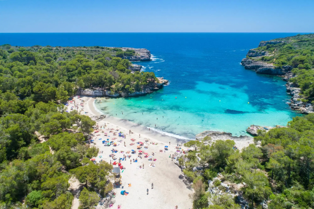 Villa Binibety Large Private Pool Walk to Beach Wifi Car Not Required - 3433