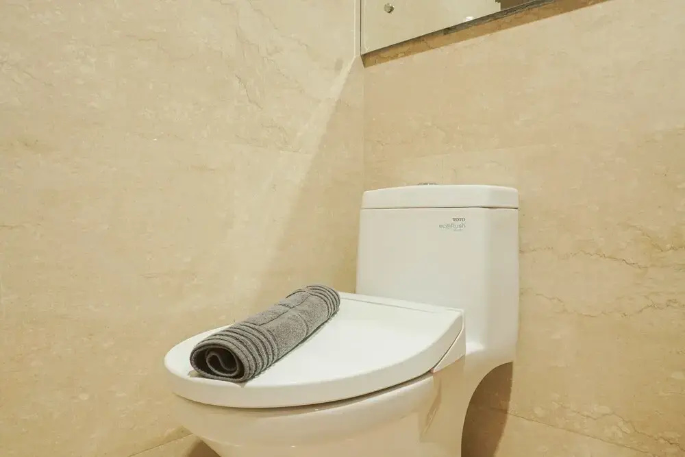 Stylish 1BR Apartment at Veranda Residence @ Puri