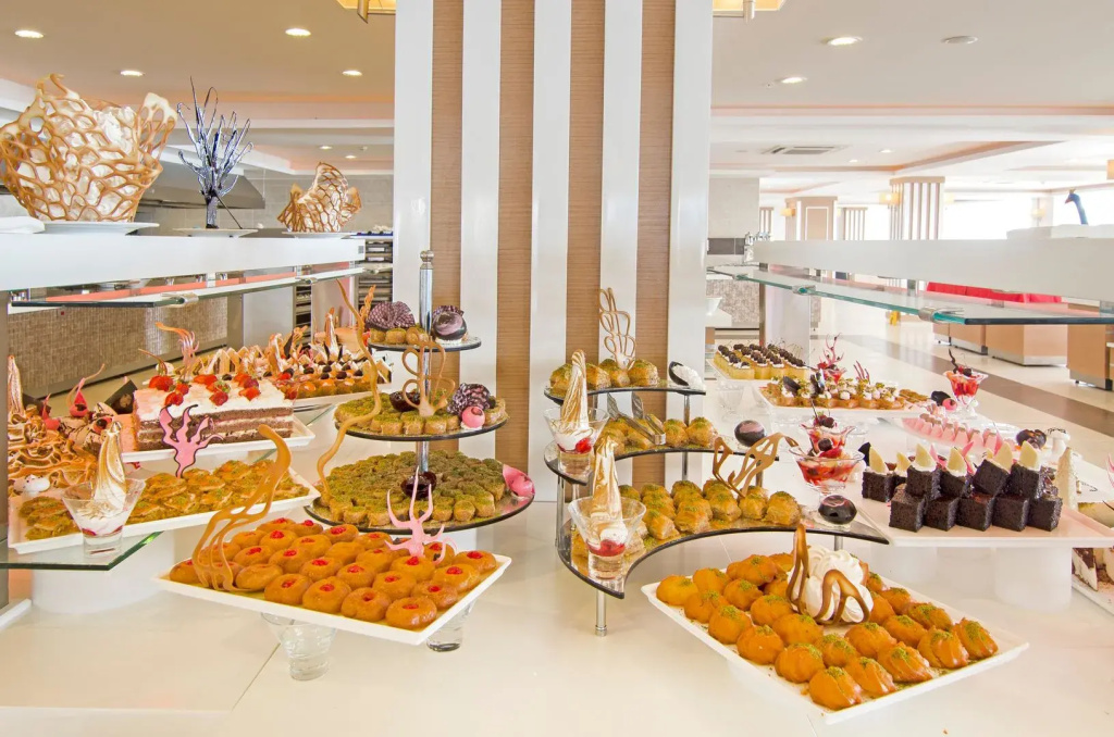 Palm Wings Beach Resort & Spa Kusadasi- All Inclusive