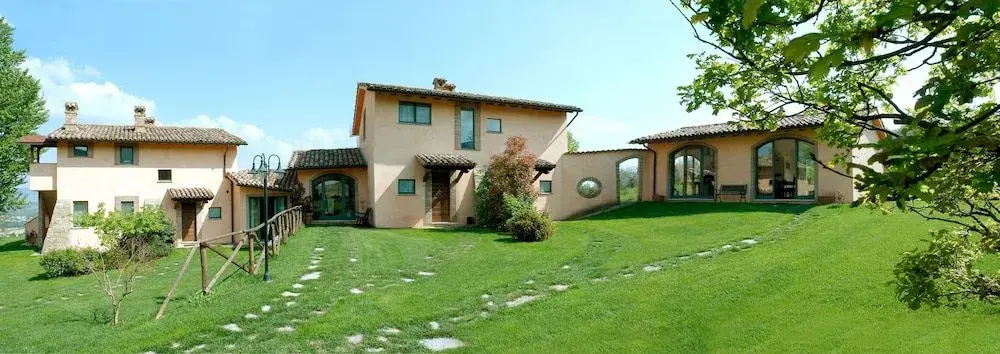 Agriturismo La Torriola