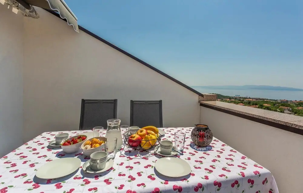 Awesome Apartment in Rijeka With Wifi and 2 Bedrooms