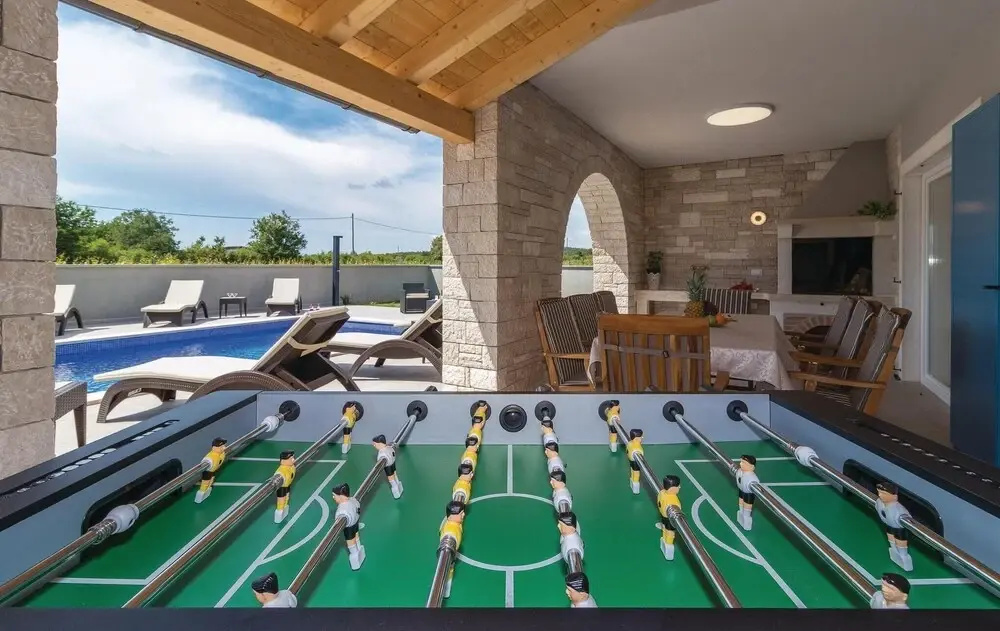 Awesome Home In Radeki Polje With Sauna