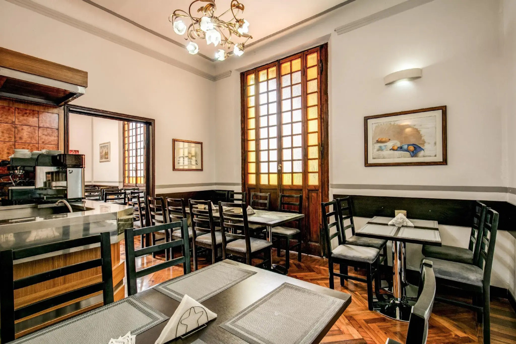 Flom Boutique Hotel