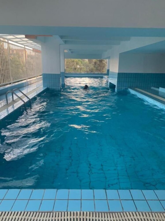 Lux Suites Urban Oasis Apartment