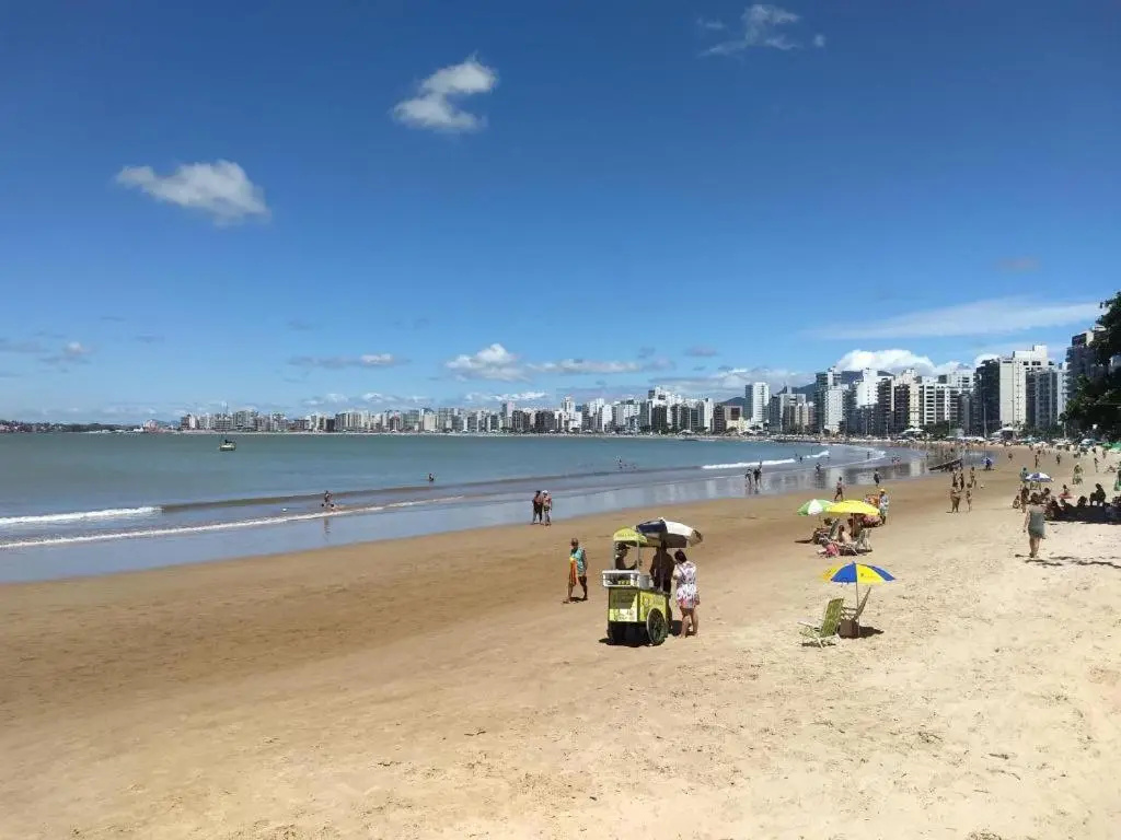 Cobertura c/ vista para o mar e montanhas, churrasqueira, 4 quartos 2 Vg garagem