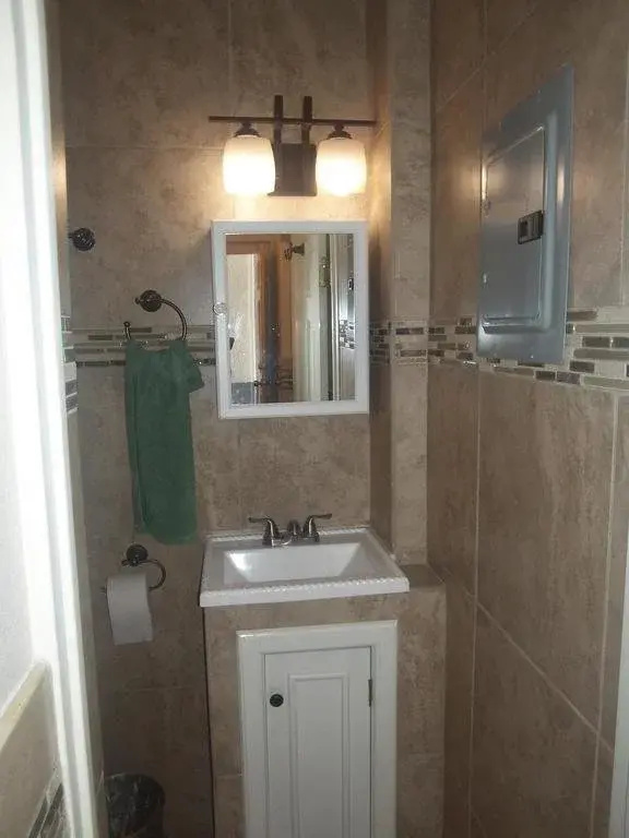 Suites Leon Rojo