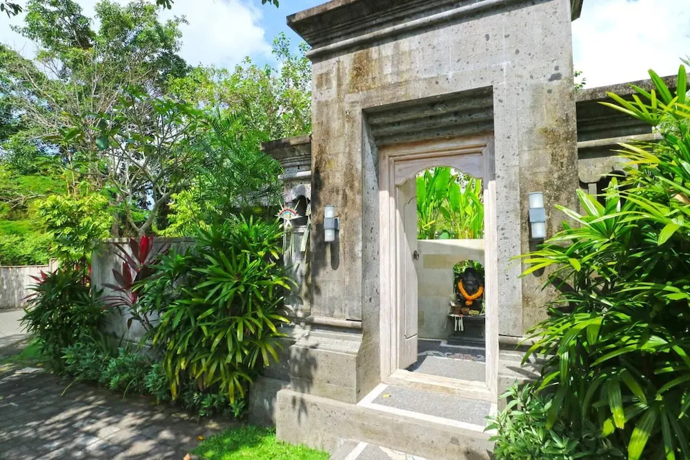 Avisaravilla and Guest House