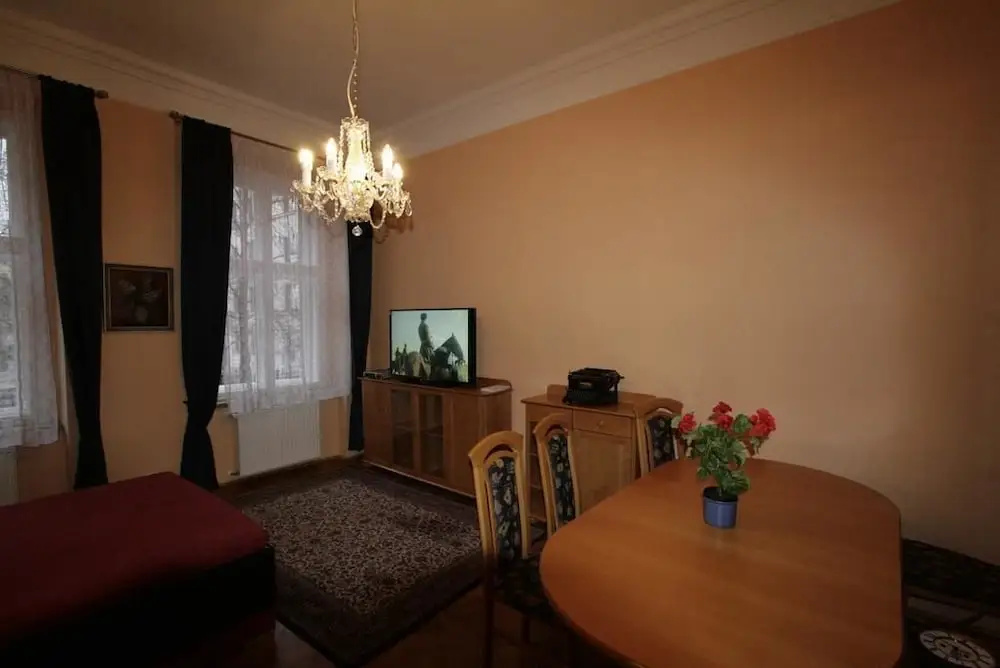 Apartment Mala Strana Petrinska
