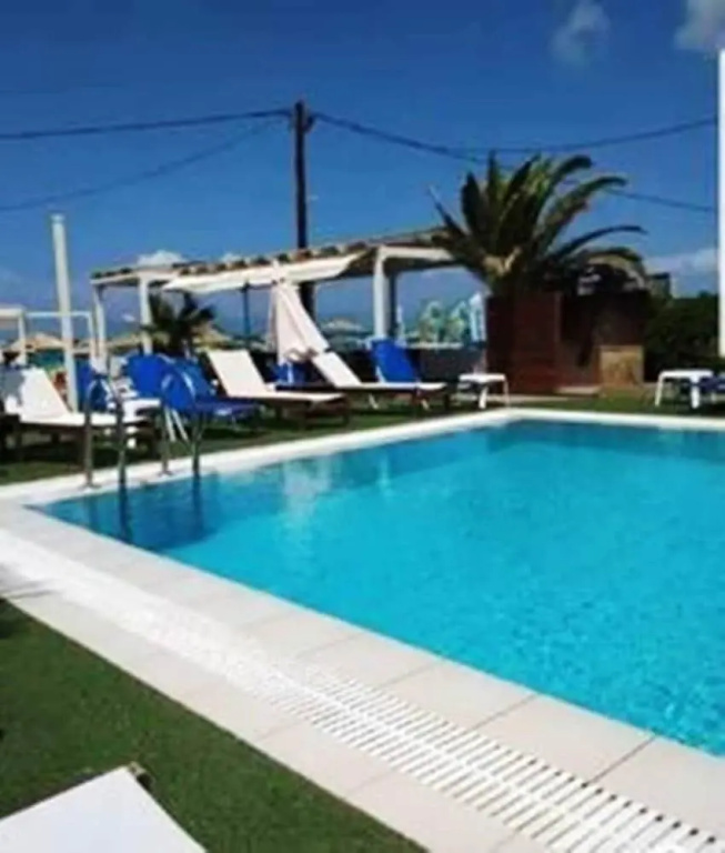 Havana 2 Sea and Pool Apartment