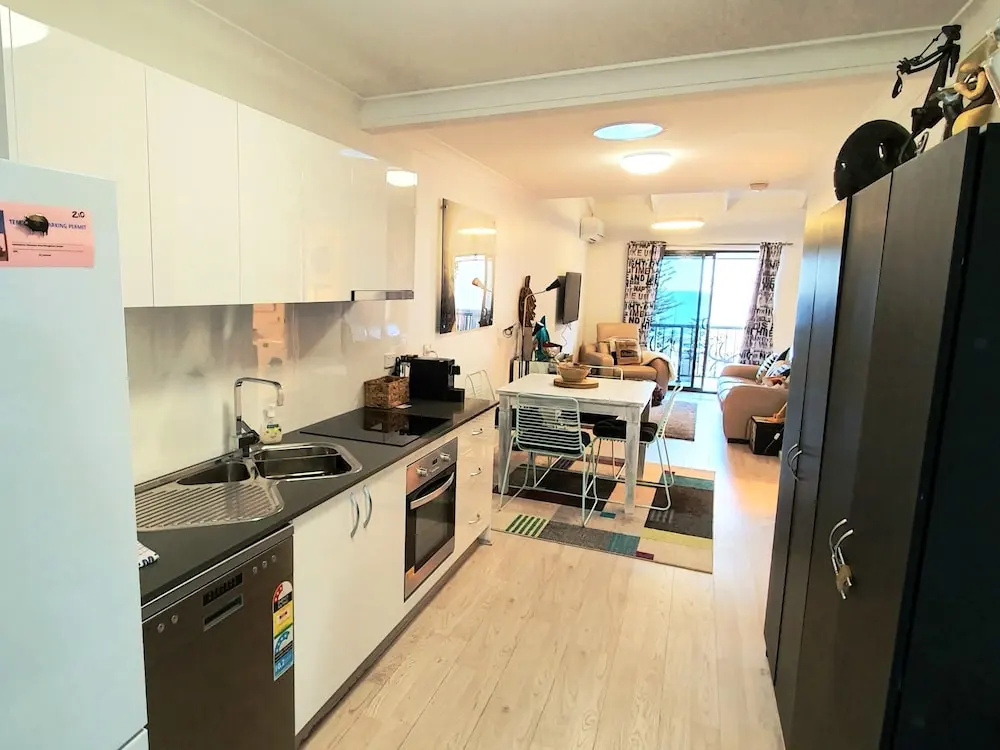 West Beach Lagoon 210 – Amazing Views