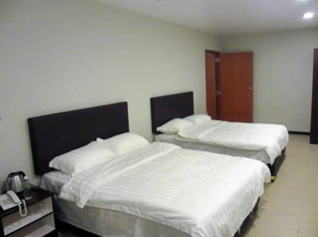 Happy Island Hotel