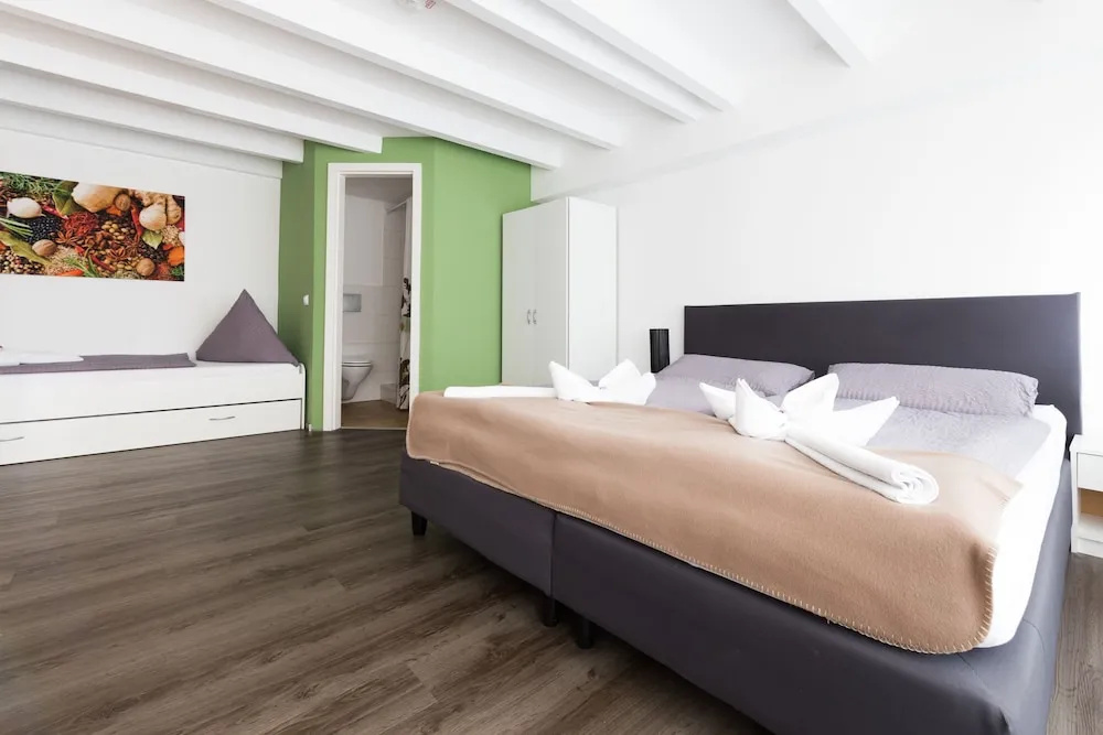 Fit-Relax Apartments Meersburg mit eigenem Sportstudio
