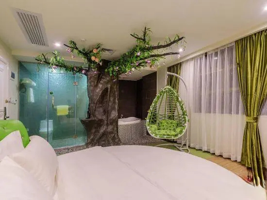 Yishanggong Theme Hotel (Guangzhou Huanghuagang Metro Station)