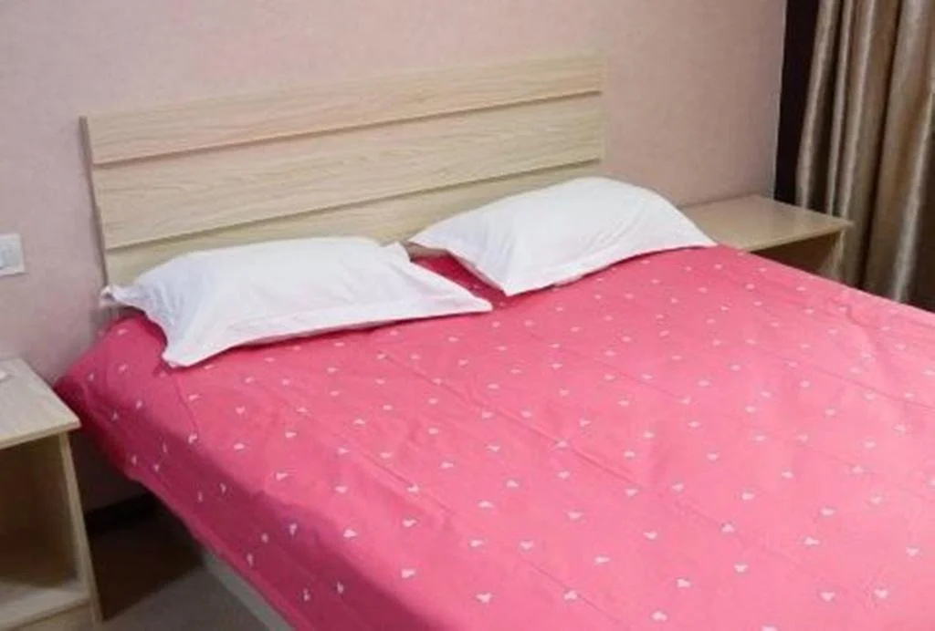 Wei Qian Shan Jiu Zhou Fast Inn