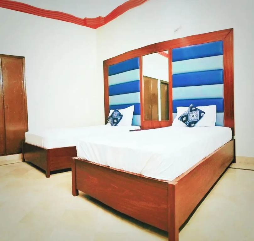 Subhan Palace Guest House