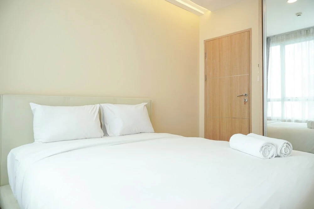 Spacious And Nice 3Br At Essence Dharmawangsa Apartment