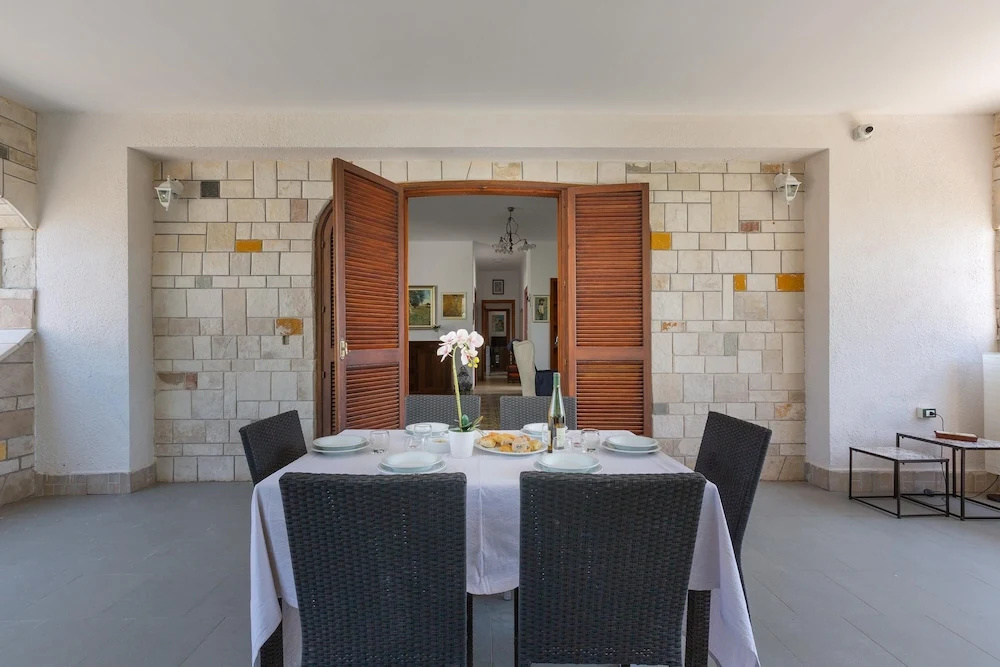 3580 Villa Corti Veteri by Barbarhouse