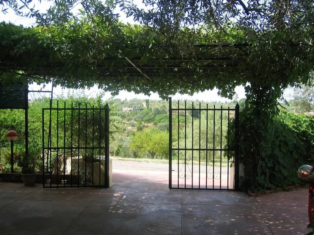 Villa with 4 Bedrooms in Chiaramonte Gulfi , with Wonderful Mountain View, Private Pool And Enclosed Garden - 30 Km From the Beach