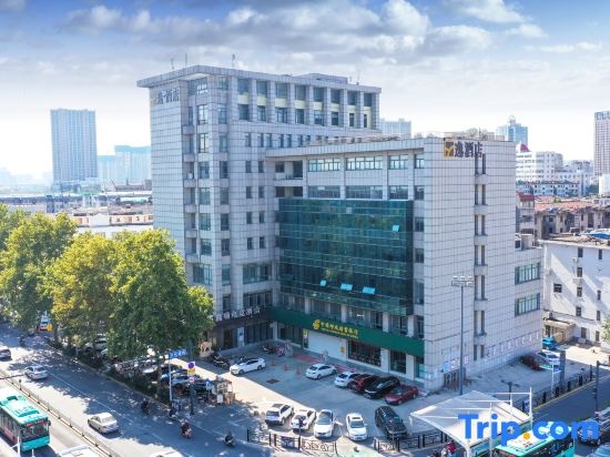 Yi · Hotel (Yancheng Renmin Road store)