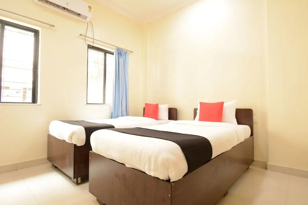 Capital O 61317 Hotel Gandharva Residency