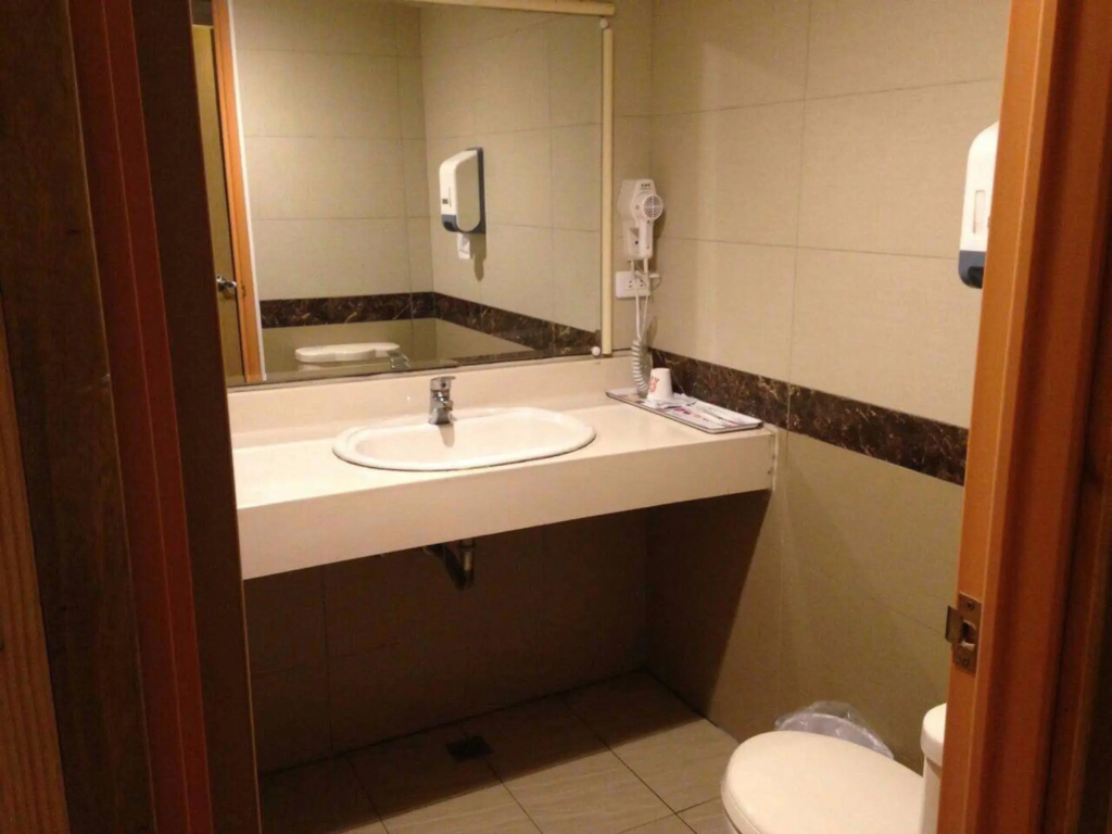 Galaxy Hotel