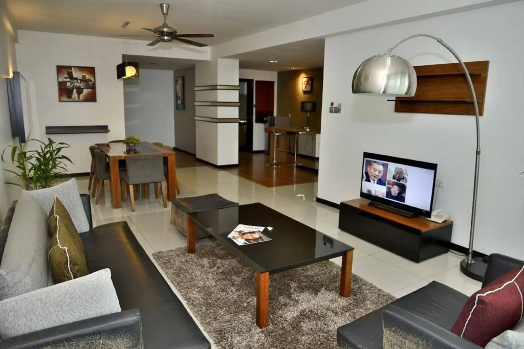 Likas Square - KK Apartment Suite