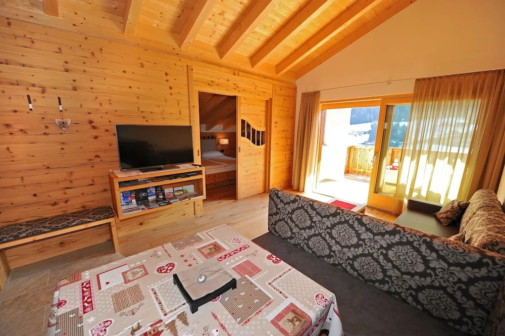 Apartment 4 Holiday - Cesa Hapeli