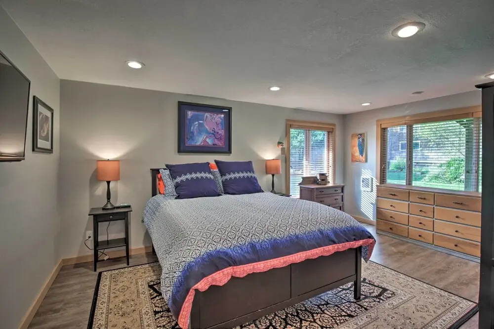 Private Rockaway Beach Retreat: 2 Blocks to Ocean!
