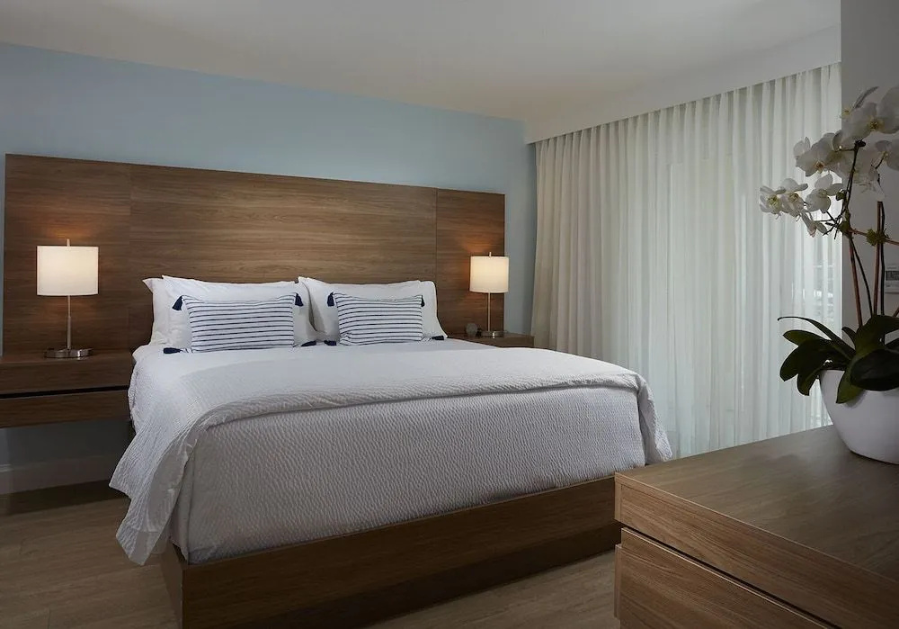 The Pointe Hotel