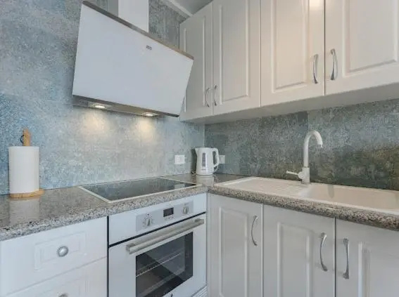 Cosy Seaview Apartment
