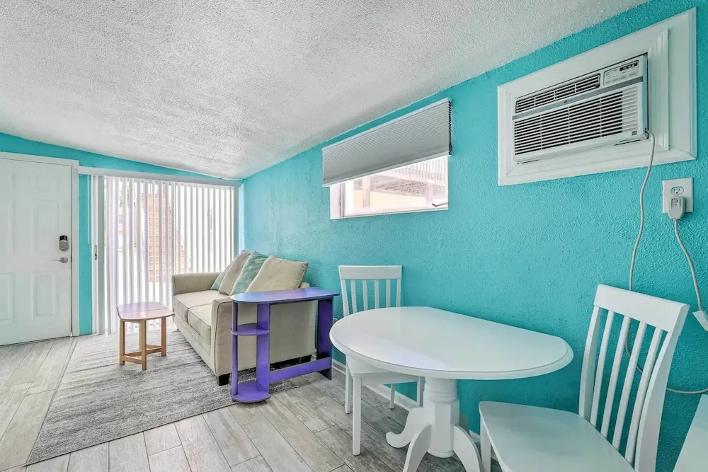 Remodeled Siesta Key Studio Near Beach!