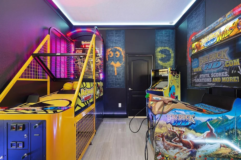St007v: 10 Bed, Princesses, Star Wars