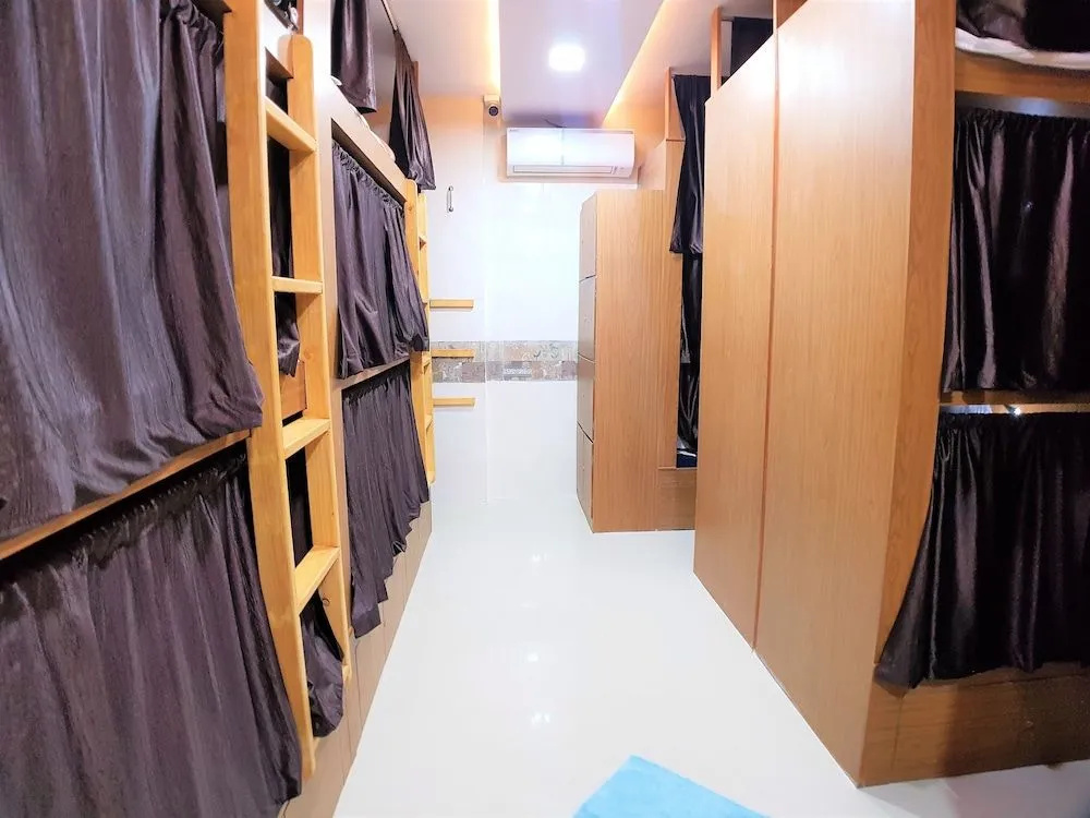 Hexa Super Dorm