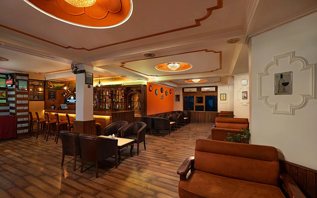 OYO 12270 Hotel Shobla Royale