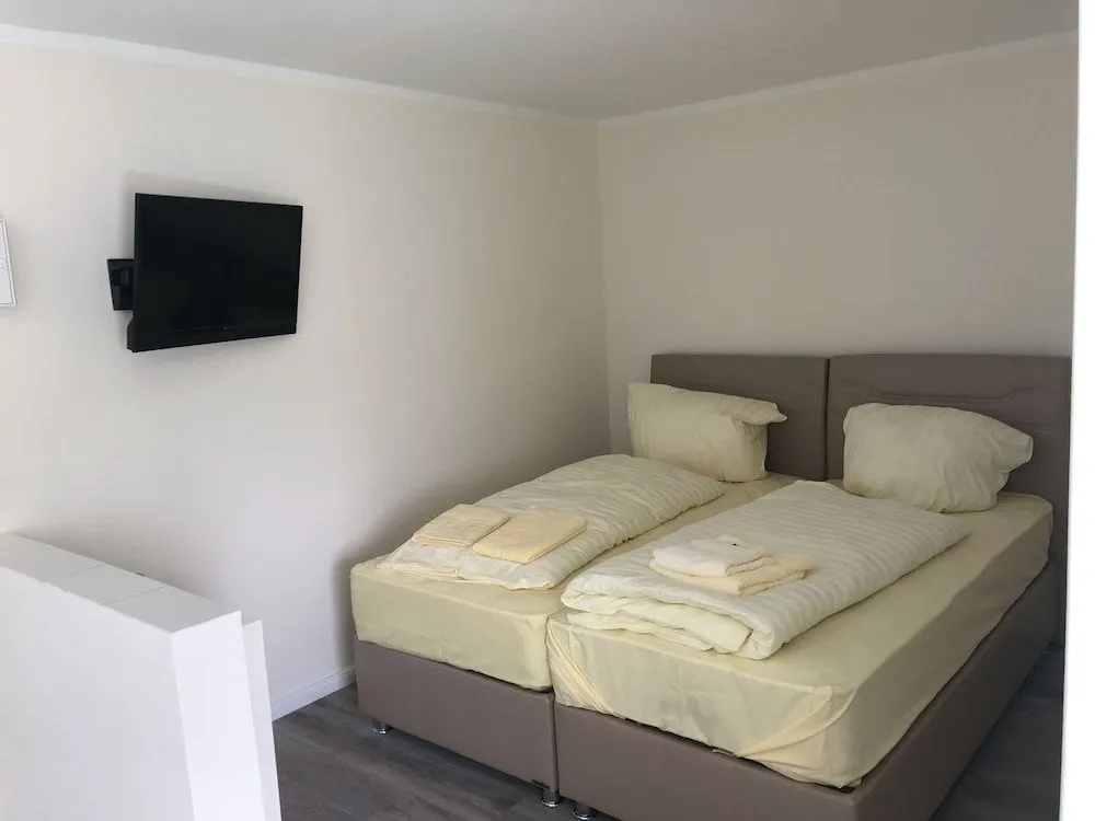 M&M Hotel - Neu Wulmstorf