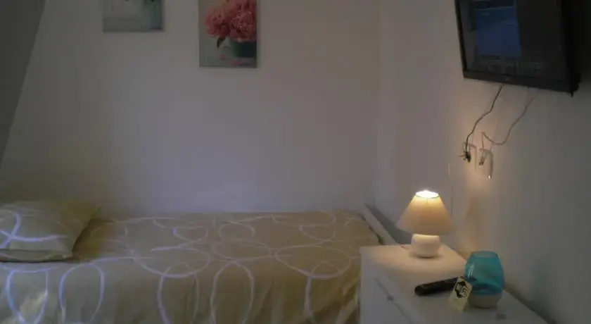 Guest house Sobe Dores