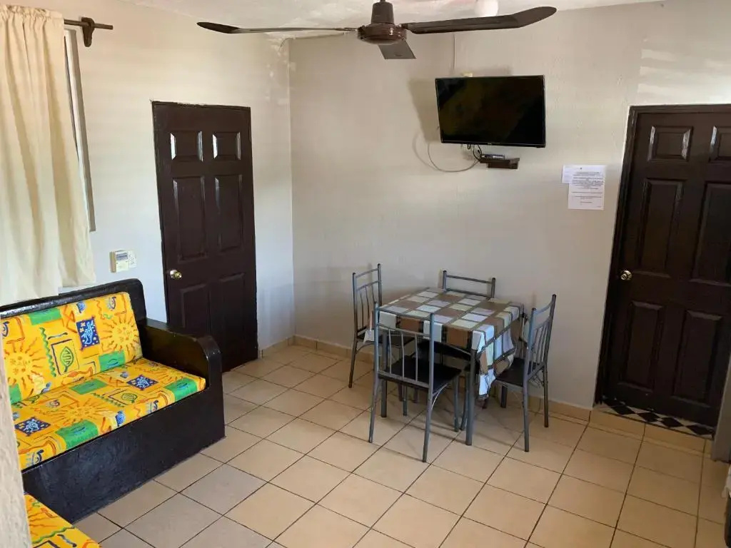 Hotel Mariposa