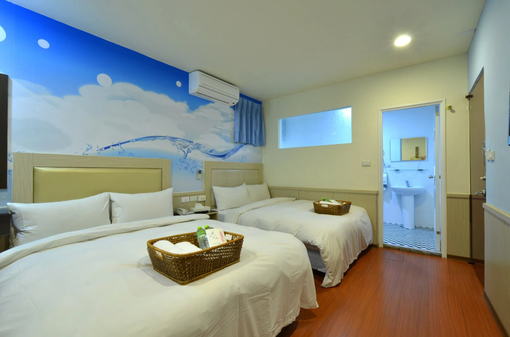 Happiness Inn