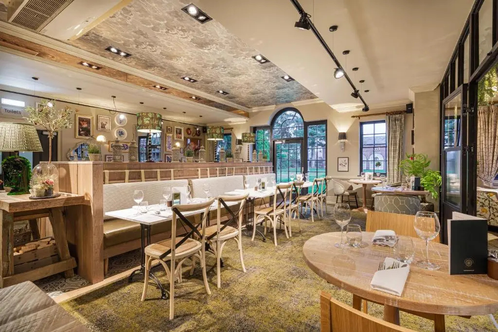 The Wynnstay Hotel, Oswestry, Shropshire - The Coaching Inn Group