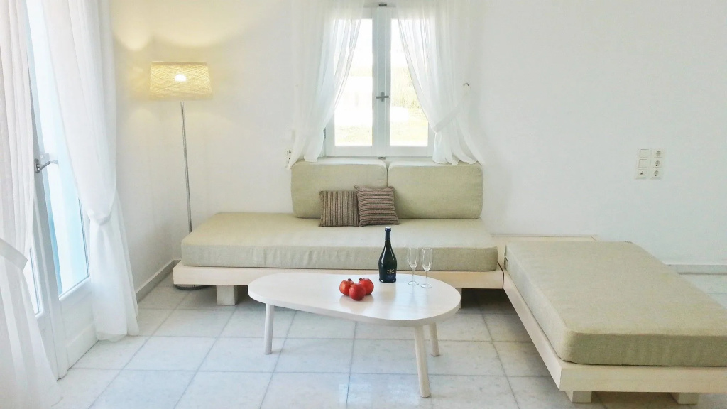 Orion Naxos Hotel