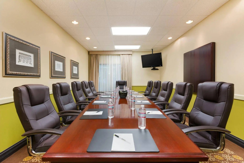 Radisson Hotel Nashville Airport