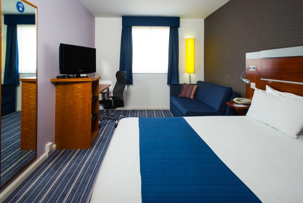 Holiday Inn Express Burton Upon Trent by IHG