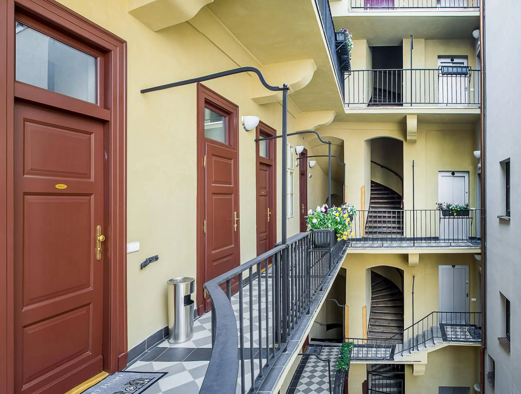4 Arts Apartments by Adrez