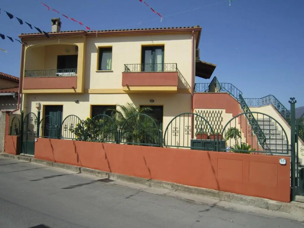 Casa Vacanze - Villa San Pietro