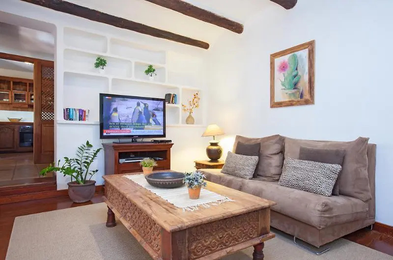 Villa Lily