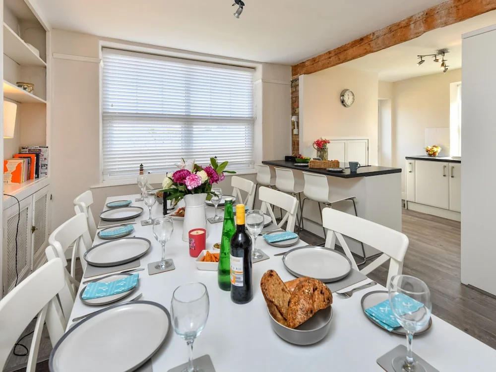 Holiday Home With Large Garden in the Pleasant Village of Abersoch